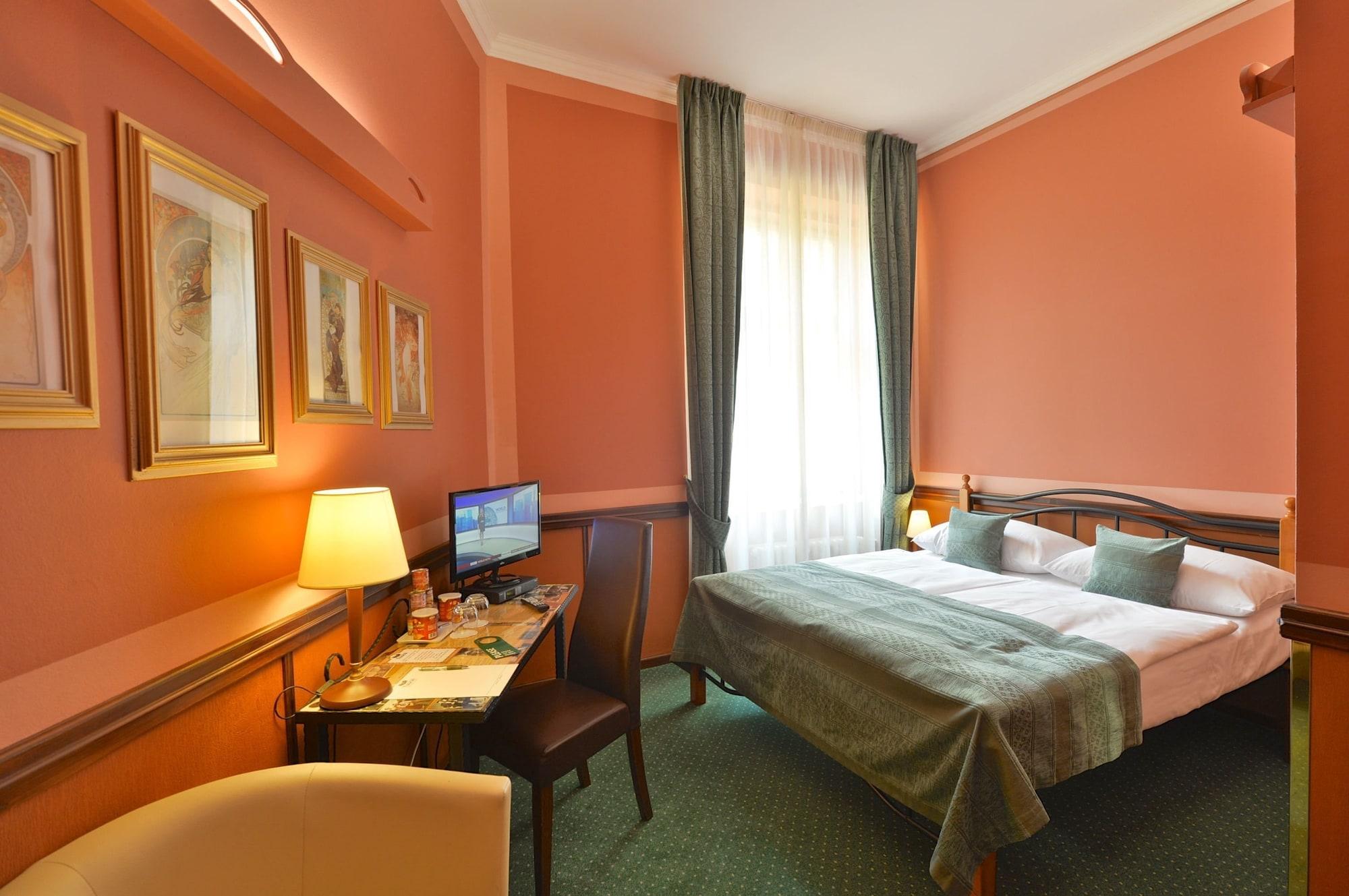Hotel Hastal Old Town Prag