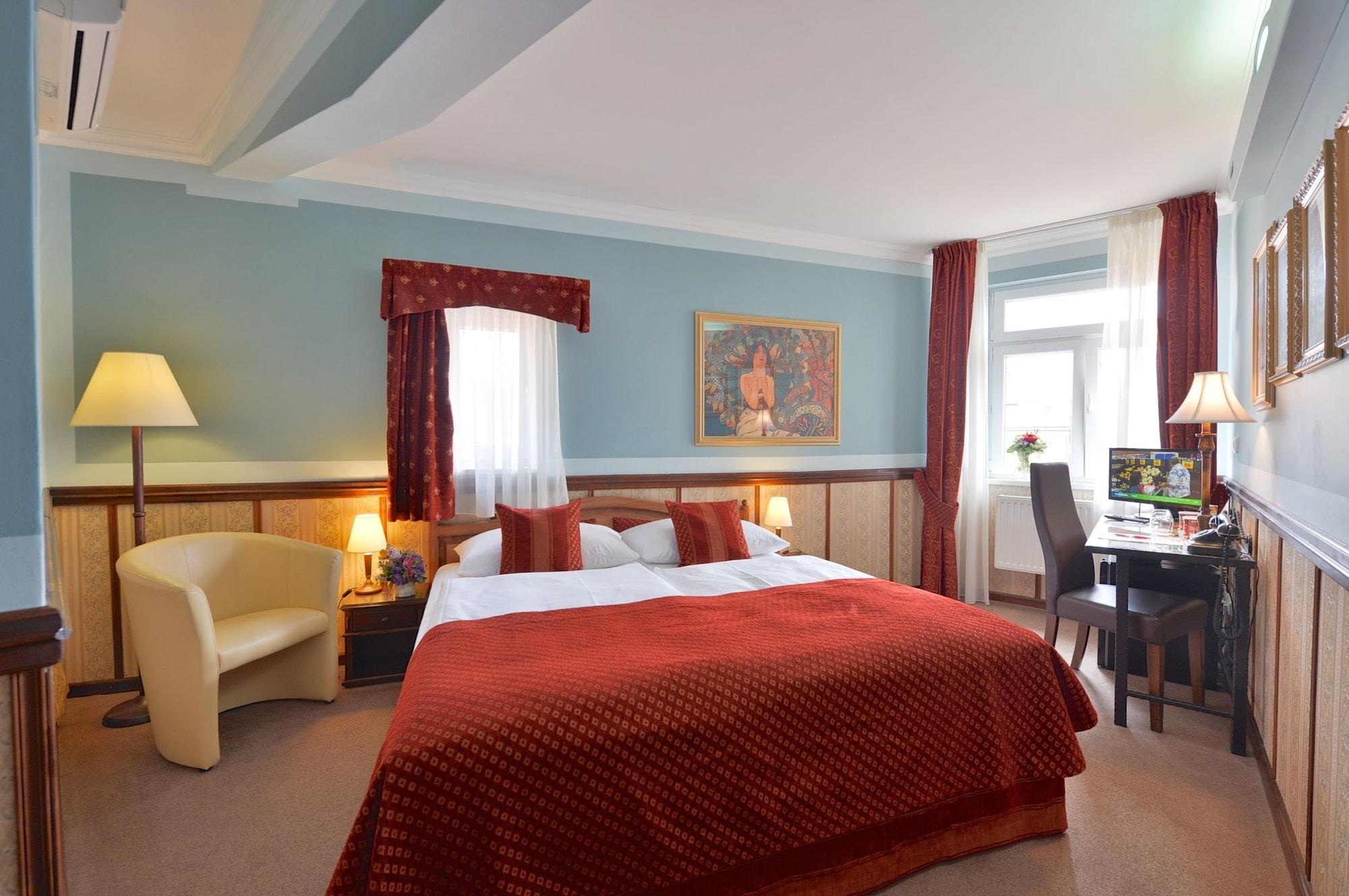 Hastal Old Town Otel