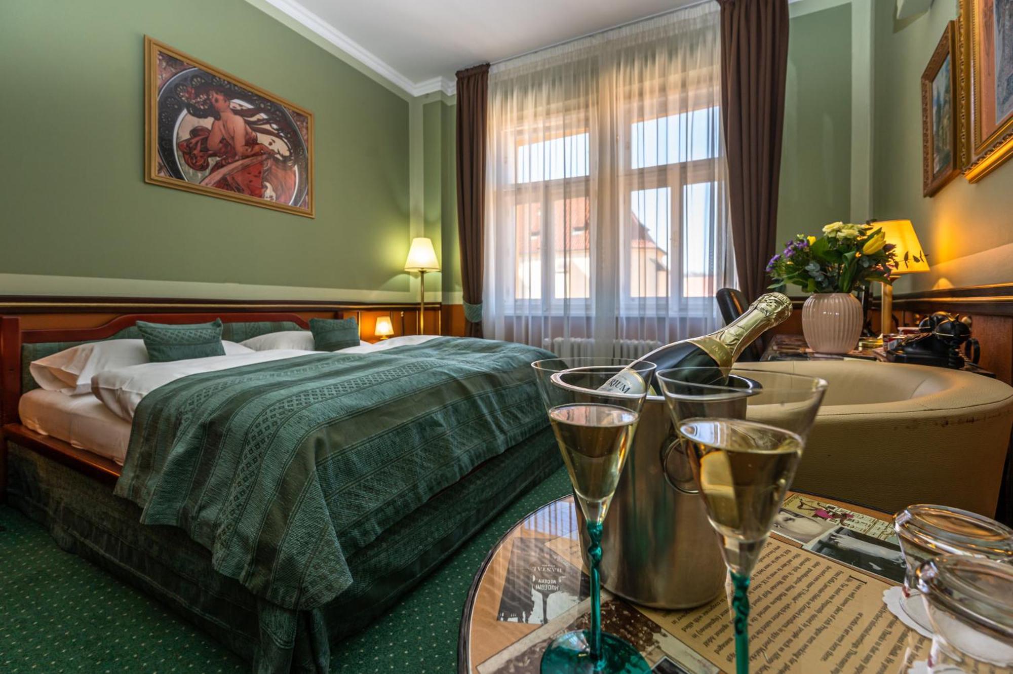 Otel Hastal Old Town